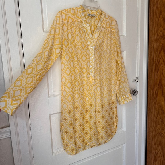 Roberta Roller Rabbit Tunic Silk Blend Lightweight 1/4 Button Down Roll Tab XS - Picture 5 of 17